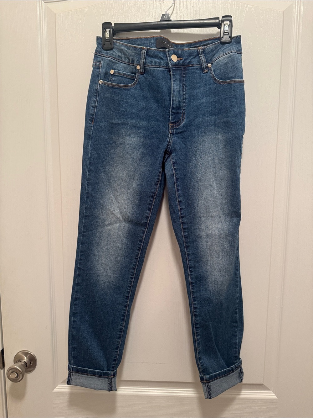 Tahari Chloe Fit Solution Women's Skinny Jeans - Size 6/28